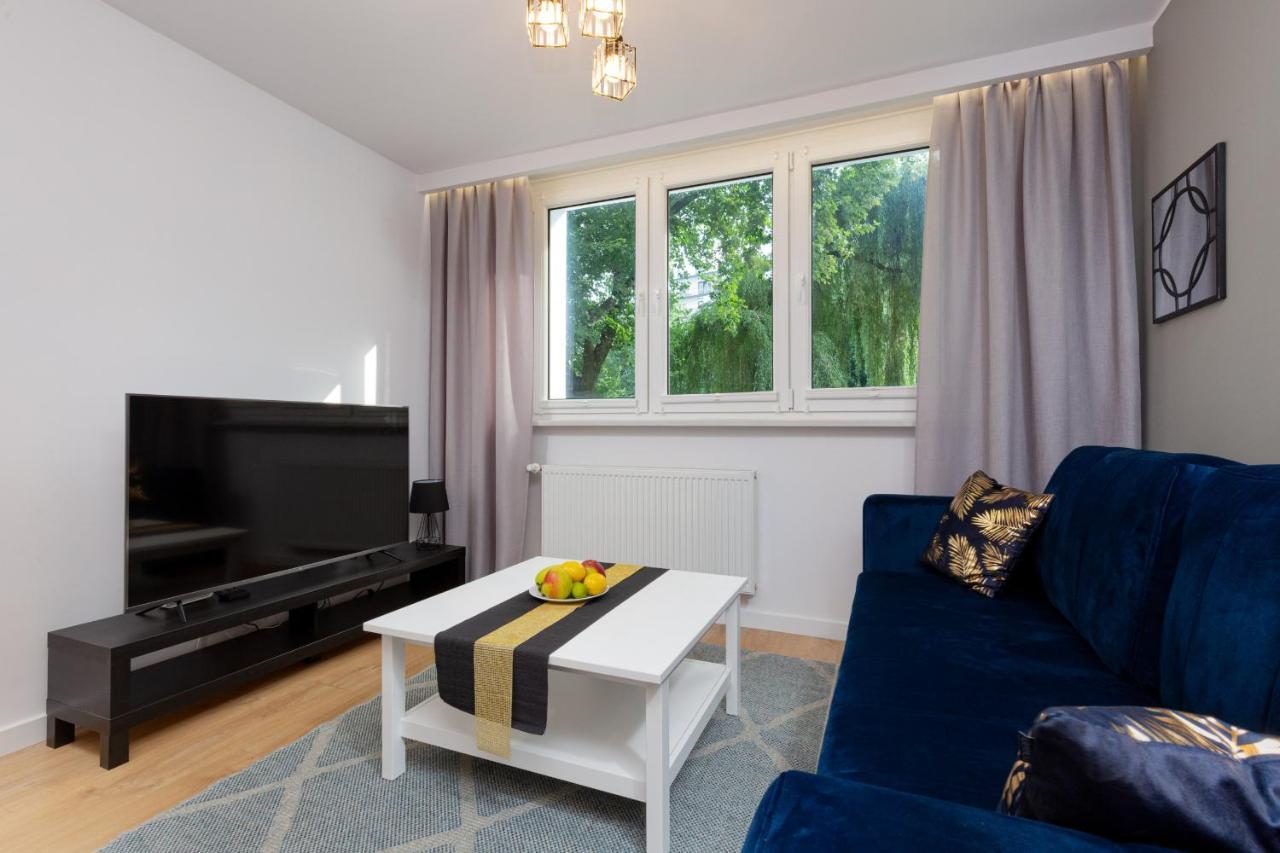 Beautiful Two-Bedroom Apartment Warsaw Bielany By Noclegi Renters Dış mekan fotoğraf
