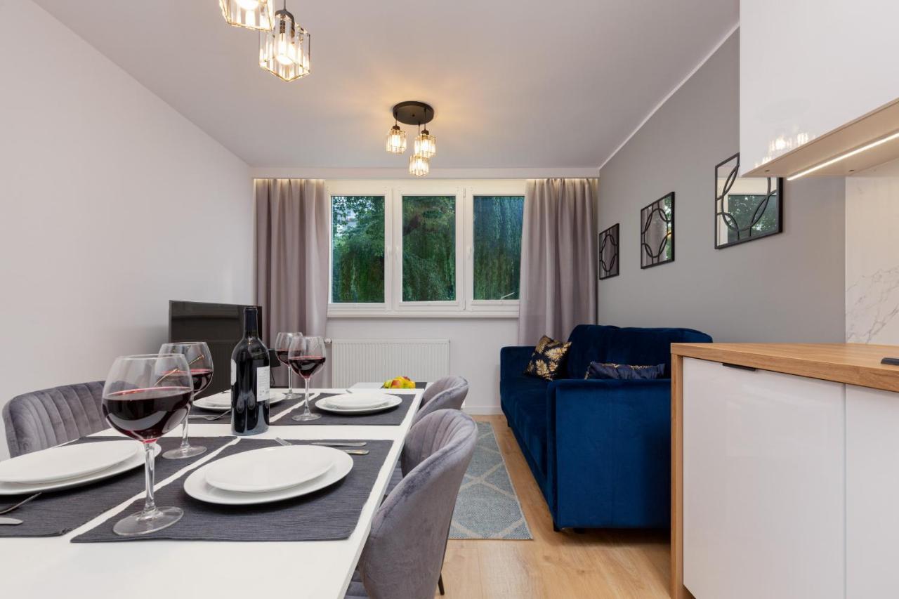 Beautiful Two-Bedroom Apartment Warsaw Bielany By Noclegi Renters Dış mekan fotoğraf