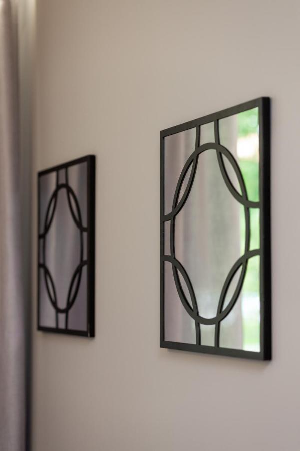 Beautiful Two-Bedroom Apartment Warsaw Bielany By Noclegi Renters Dış mekan fotoğraf
